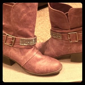 Rampage ankle boots